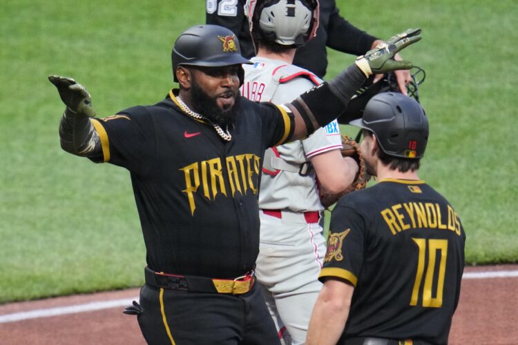 Schwarber Hits Majors-Leading 19th And 20th HRs, Phillies Beat Pirates 11-9 In 10 Innings